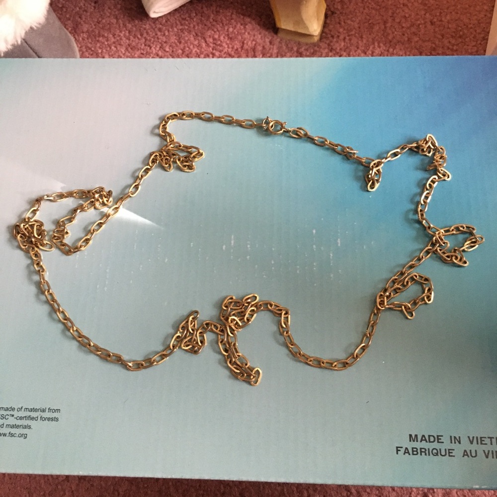 Gold chain necklace